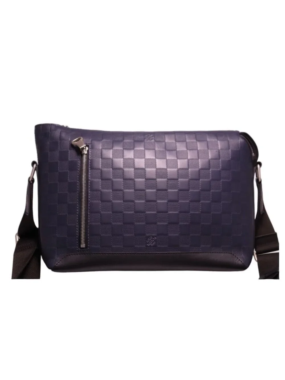 Louis Vuitton Damier Infini Discovery Messenger Shoulder